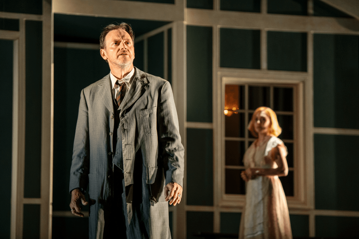 Hamish Linklater stars in Death of a Salesman revival on Broadway, opens April 10