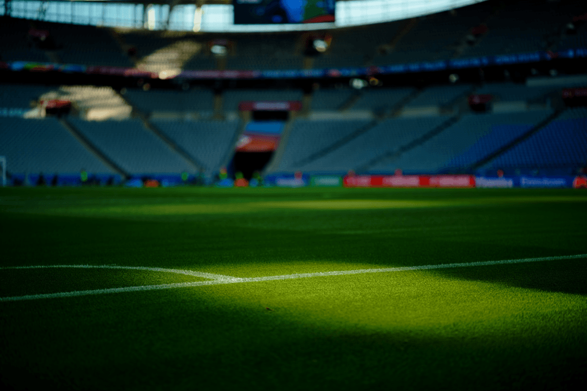 PSG vs Arsenal Champions League Final on May 30 in Budapest, Hungary