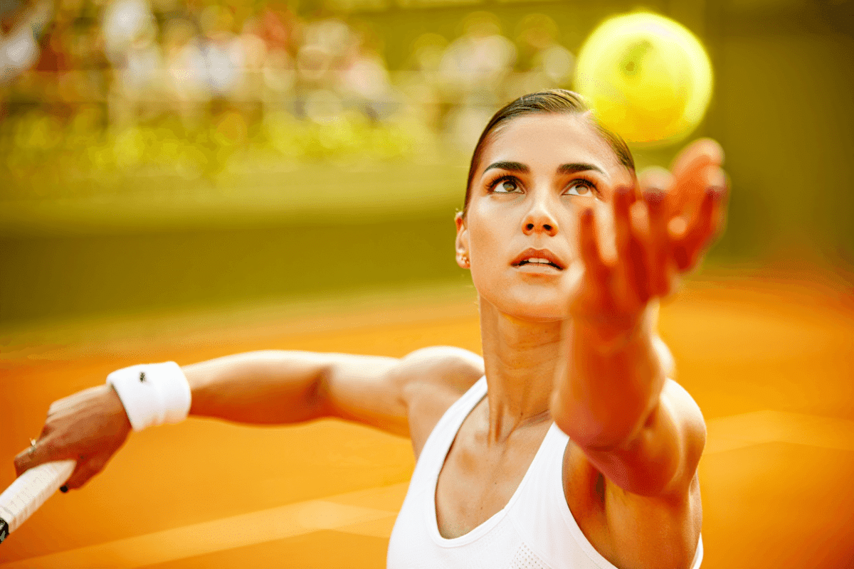 Jovic loses to Osaka 7-6, 6-7, 6-4 in Roland Garros third round at Paris