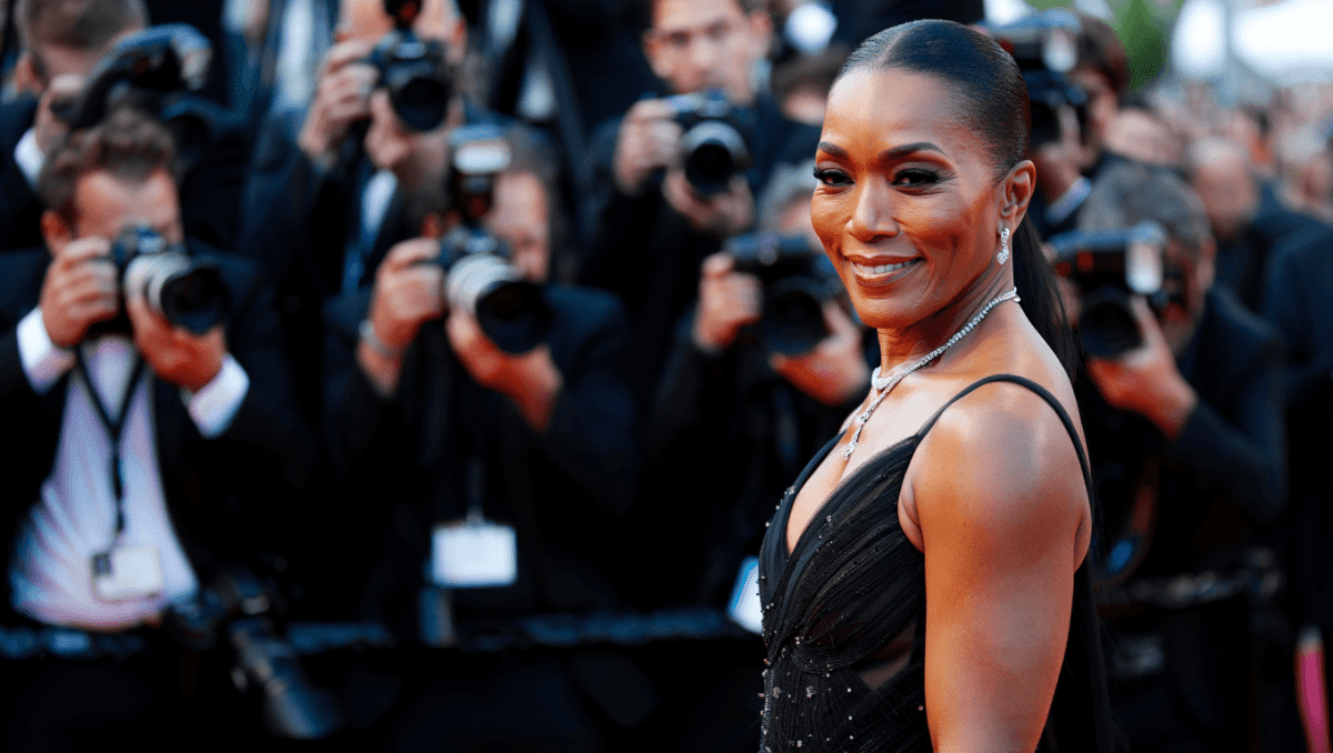 Angela Bassett stuns at 2026 Met Gala in Los Angeles with Costume Art theme