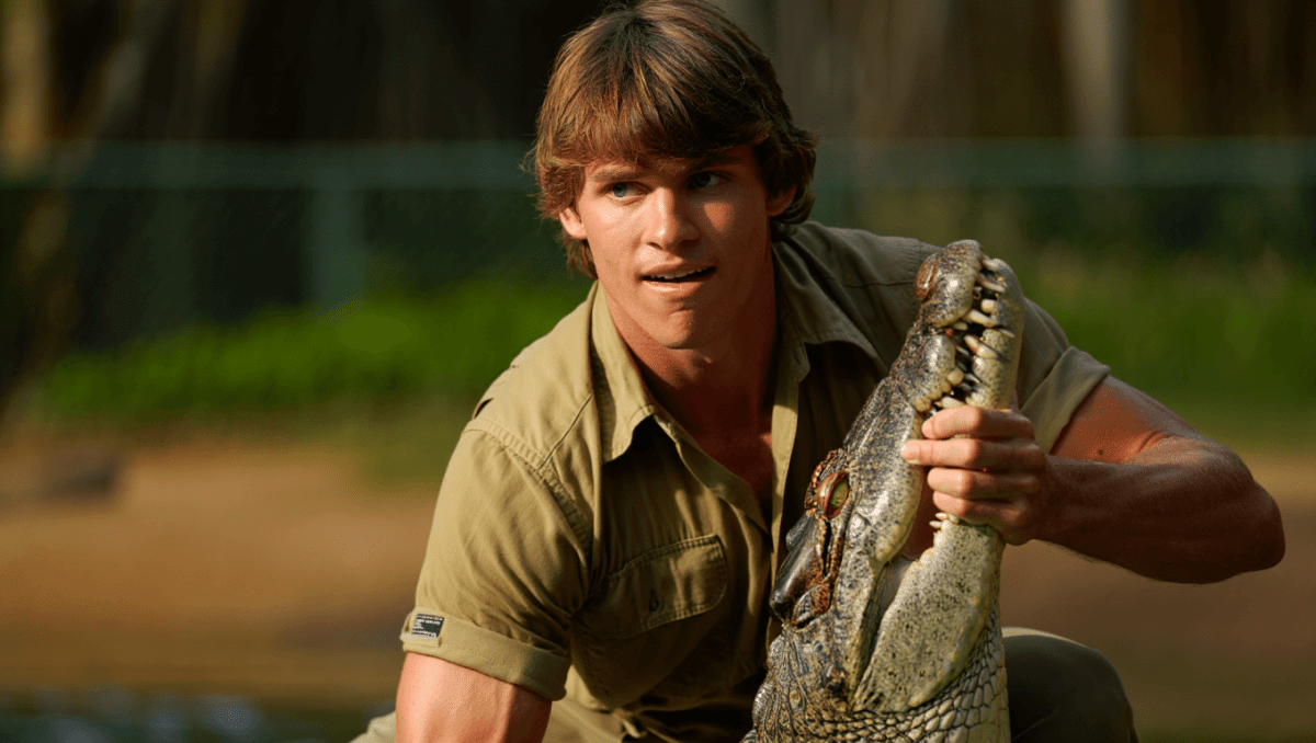 Robert Irwin reveals dangerous crocodile encounter on Tonight Show, survived death roll
