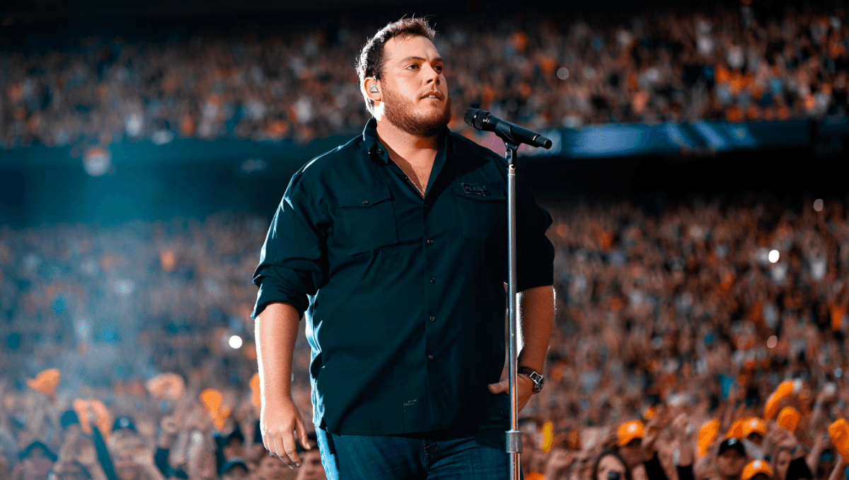 Luke Combs performs tonight in Knoxville with Dierks Bentley, special guests