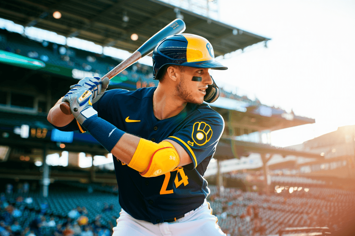 Jake Bauers hits 7th homer in Brewers' 9-3 win at Chicago