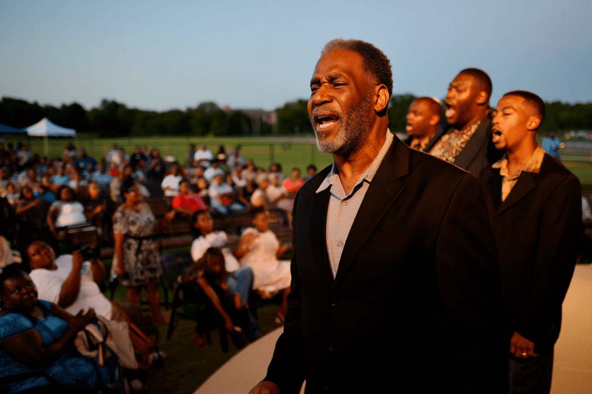 Laurel Mississippi hosts Brian Free & Assurance free concert at Community Bank Park tonight at 6pm