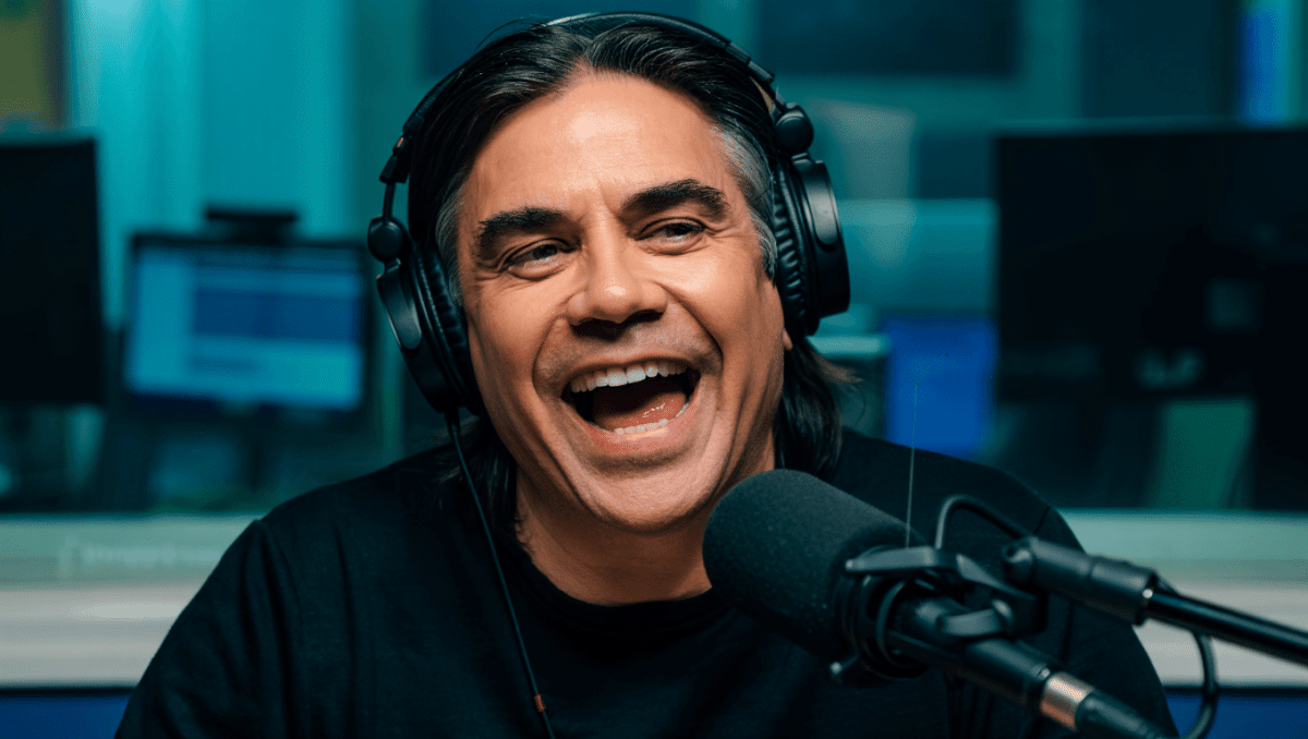 Robert Smigel launches 'Humor Me' podcast with comedy friends helping punch up speeches