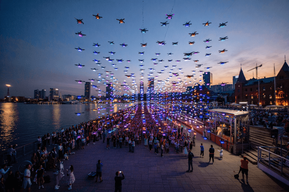 Drone show Vivid returns to Sydney with 1,000 drones lighting Darling Harbour