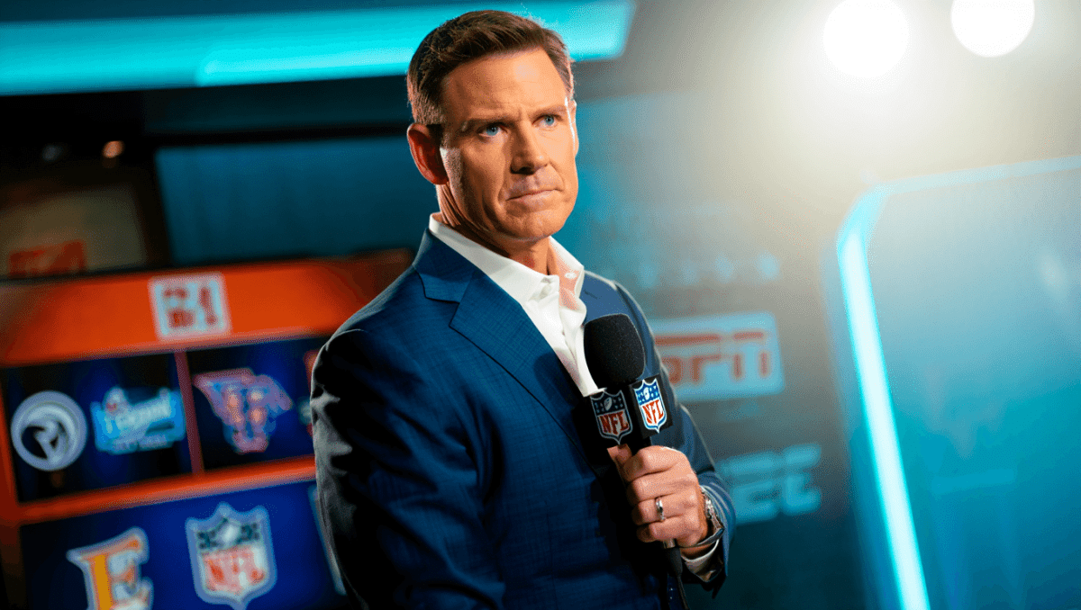 Joe Buck announces Broncos-Chiefs for Monday Night Football Week 1 opener