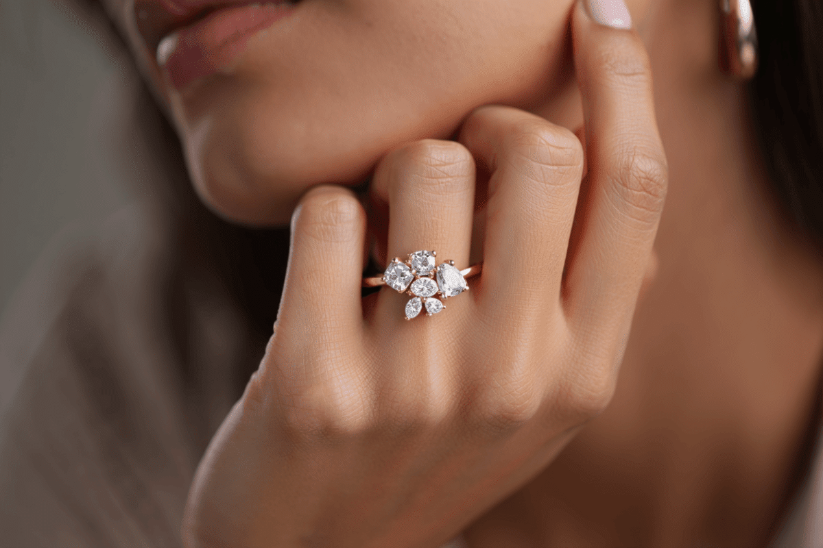 Lainey Wilson engagement ring details revealed: 7-carat cluster worth $150K