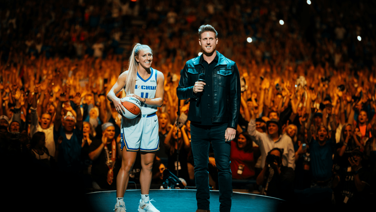 Caitlin Clark joins Morgan Wallen for concert walkout in Indianapolis