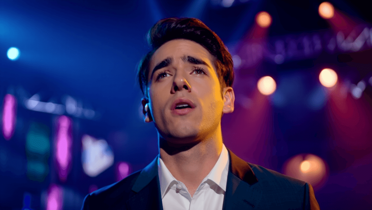 Jordan McCullough finishes runner-up on American Idol season 24 finale, Hannah Harper wins