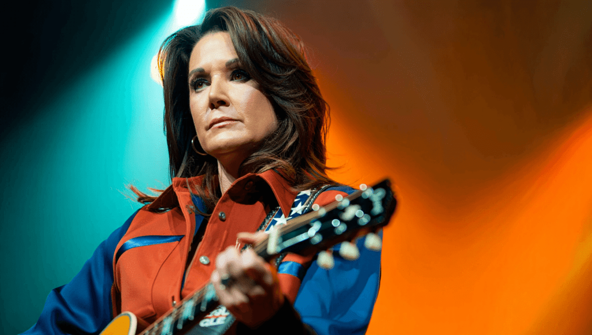 Gretchen Wilson releases new single 'Redneck Shit,' first track with Thirty Tigers label