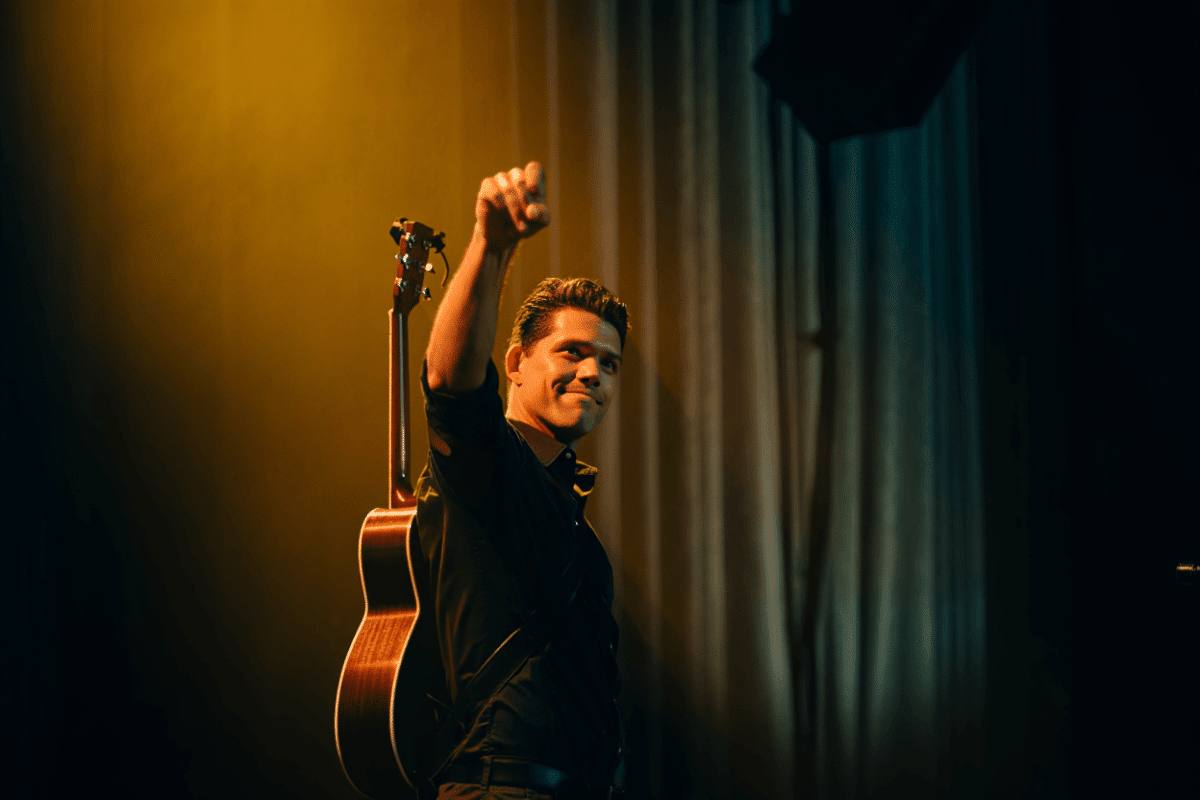 Stephen Wilson Jr wins first ACM Award for Cuckoo music video