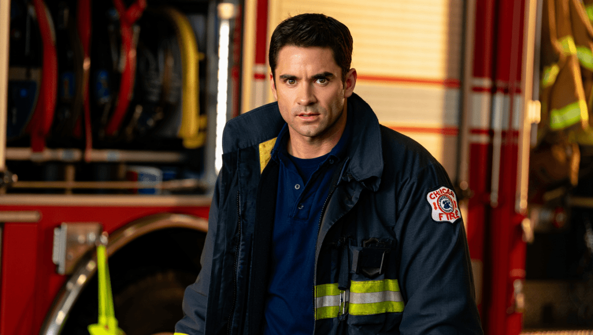 Taylor Kinney returns to Chicago Fire, signs new deal for Season 15