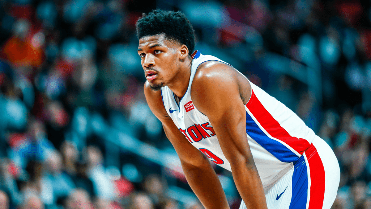 Ausar Thompson leads Pistons' strong first half vs Cavaliers in Detroit playoffs
