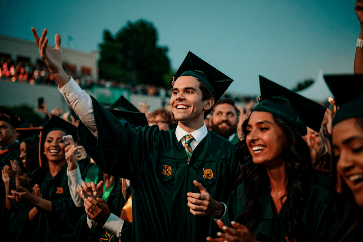 Baylor University celebrates Class of 2026 graduation in Waco with 4 ceremonies