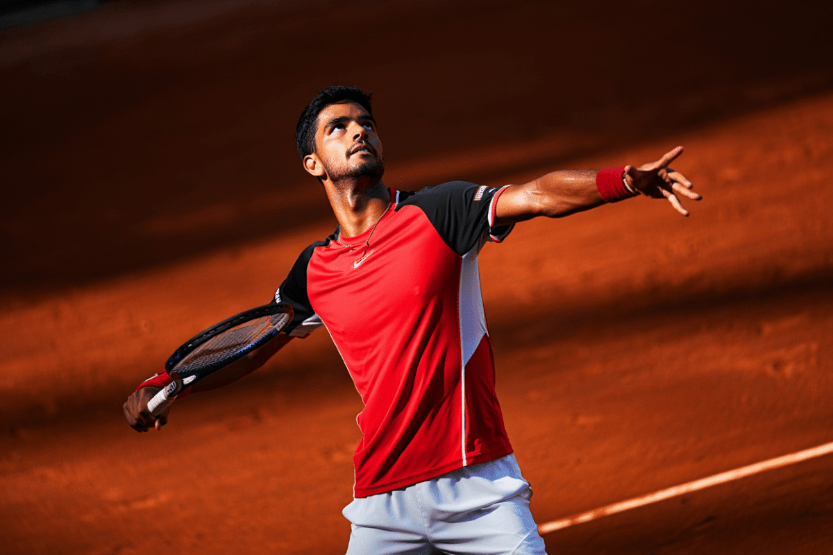 Frances Tiafoe faces Eliot Spizzirri at Roland Garros in Paris