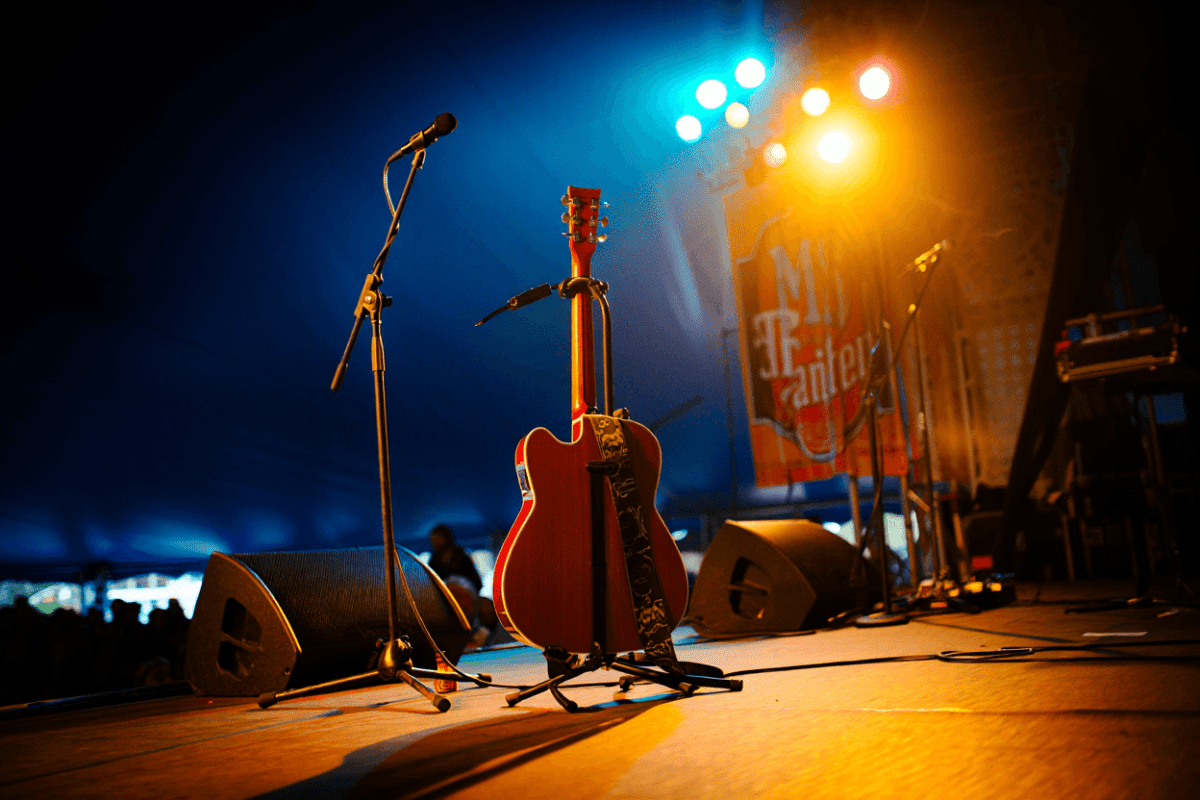 Ashley Cooke headlines CMA Fest ahead of August album and fall tour launch
