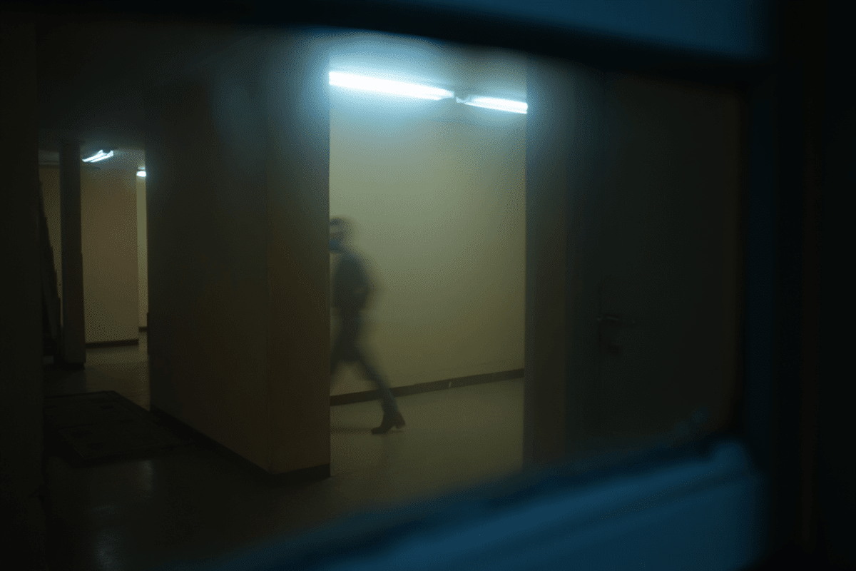 Huda Mustafa caught on video sneaking into ex's baby mama's apartment complex