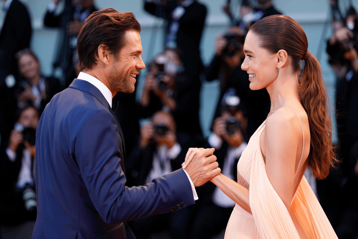 Katie Holmes reunites with Joshua Jackson at 'Happy Hours' Tribeca premiere