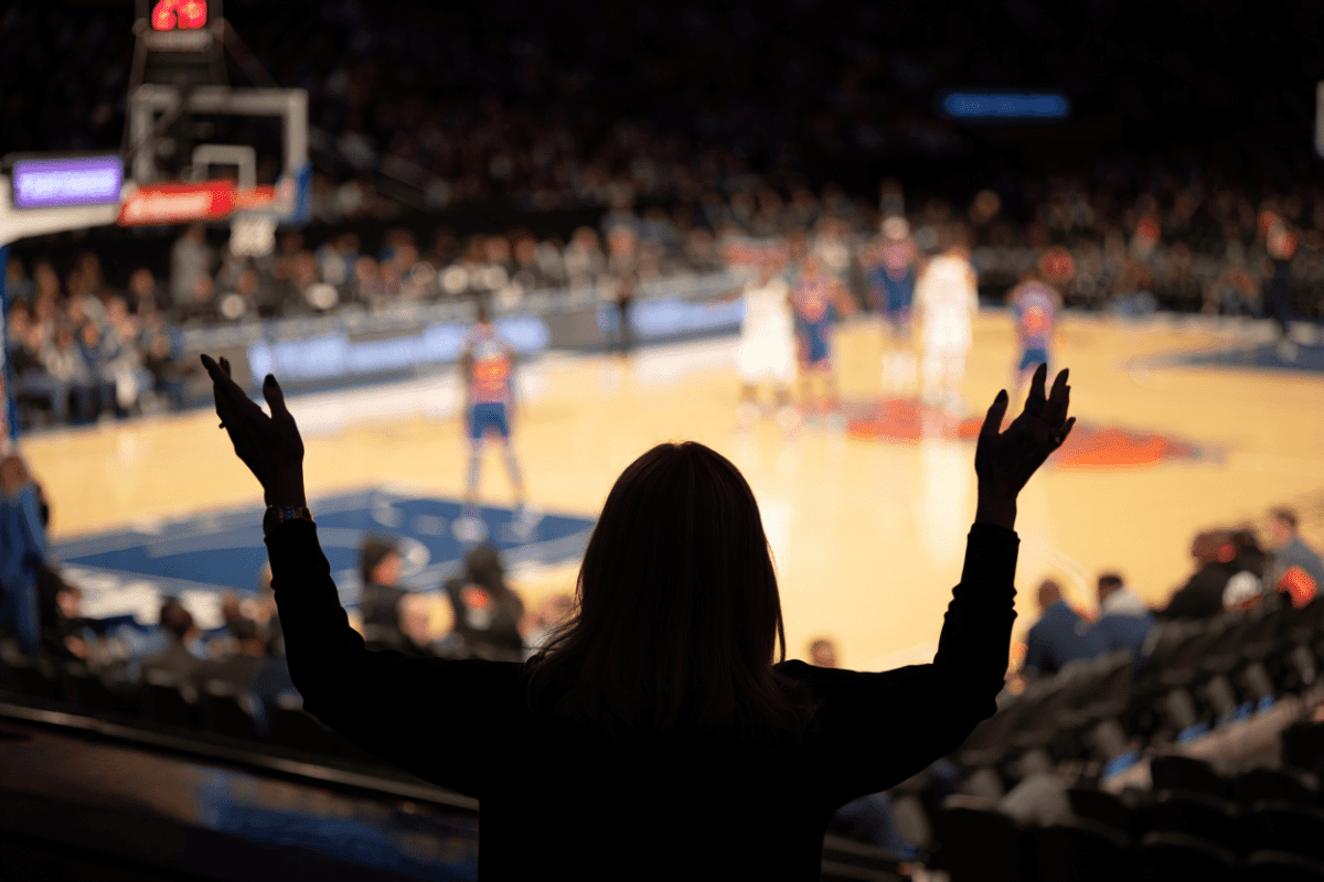 Mariska Hargitay cheers Knicks in NBA Finals as Jalen Brunson friendship shines