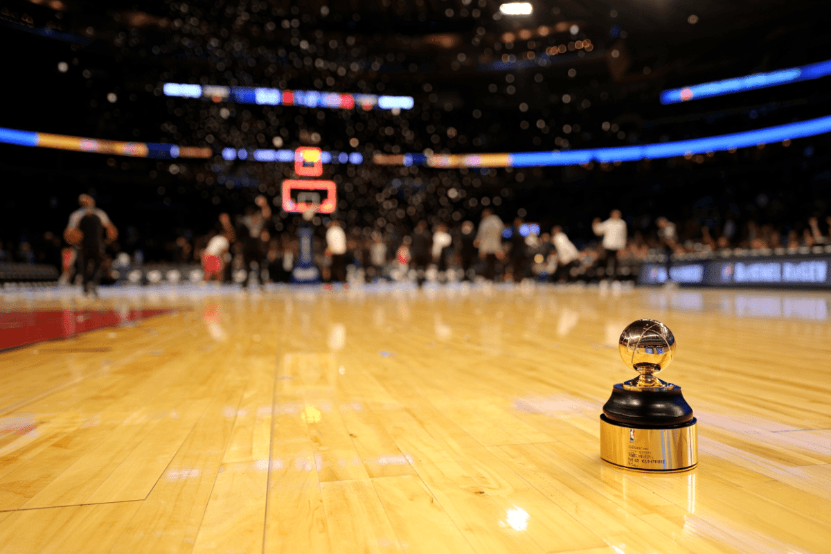 Spurs beat Knicks 115-111 in NBA Finals Game 3 at Madison Square Garden
