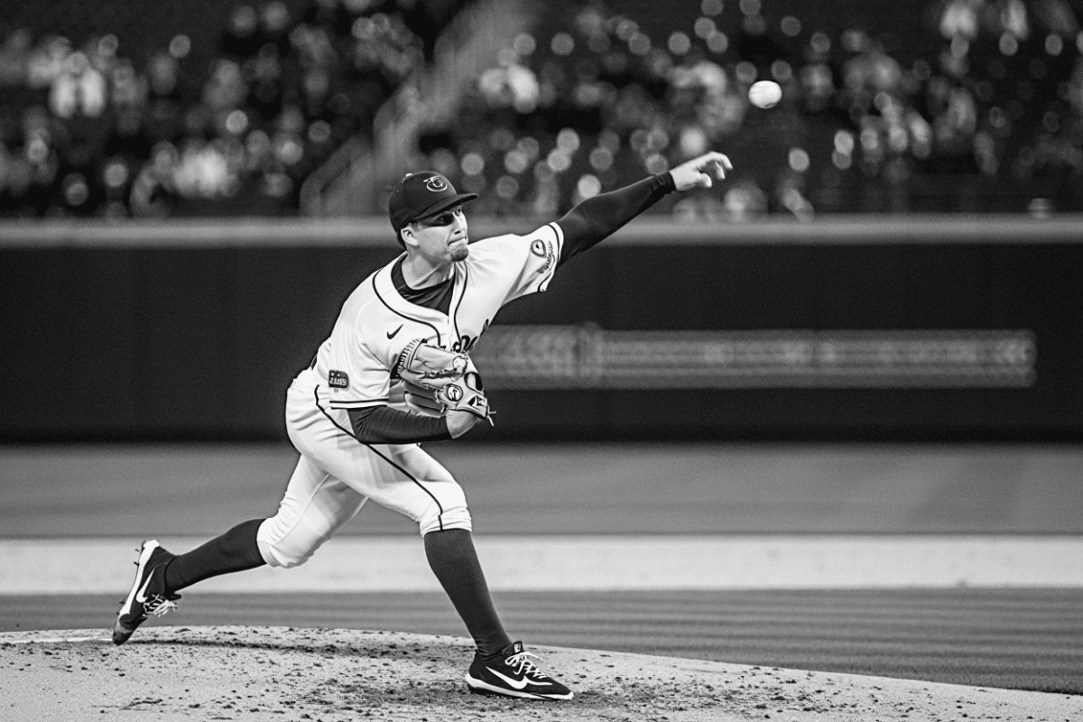 Roki Sasaki strikes out career-high 10 in Dodgers' 1-0 win