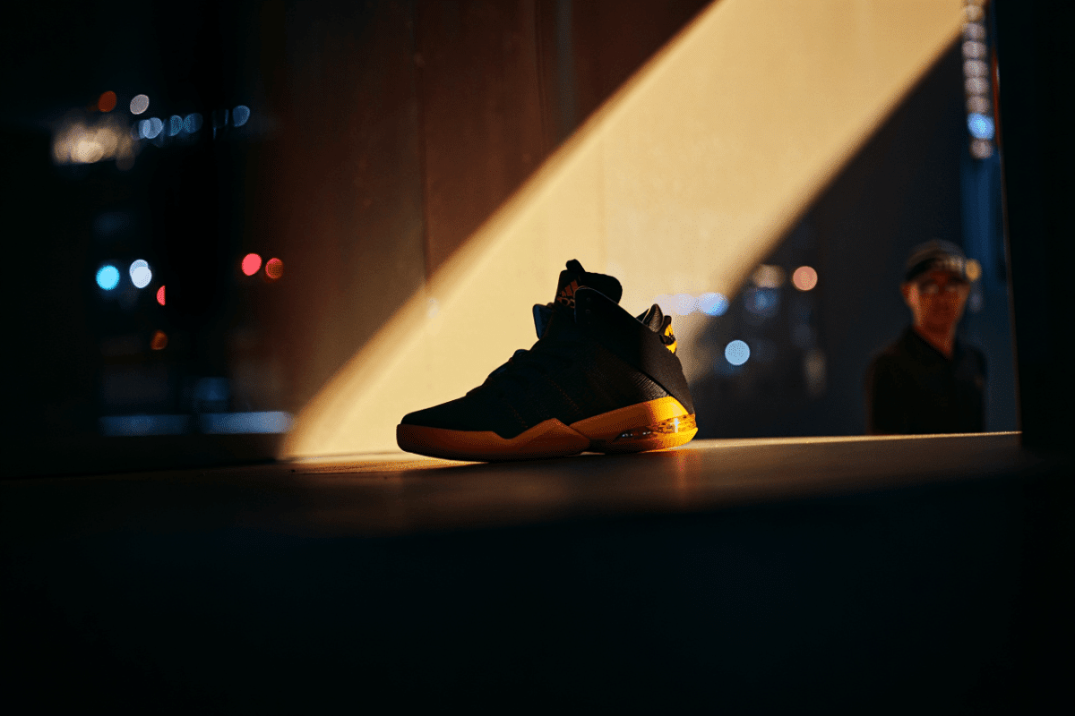 Steph Curry signs $400M deal with Li-Ning, ends Under Armour partnership