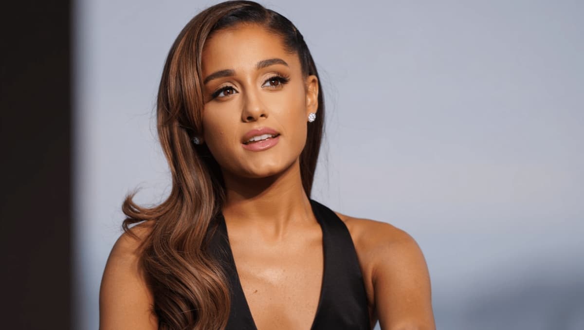 After Years Of The “Glinda Voice,” People Are Genuinely Stunned To Hear Ariana Grande’s “Normal Speaking Voice” In The Trailer For Her New Movie