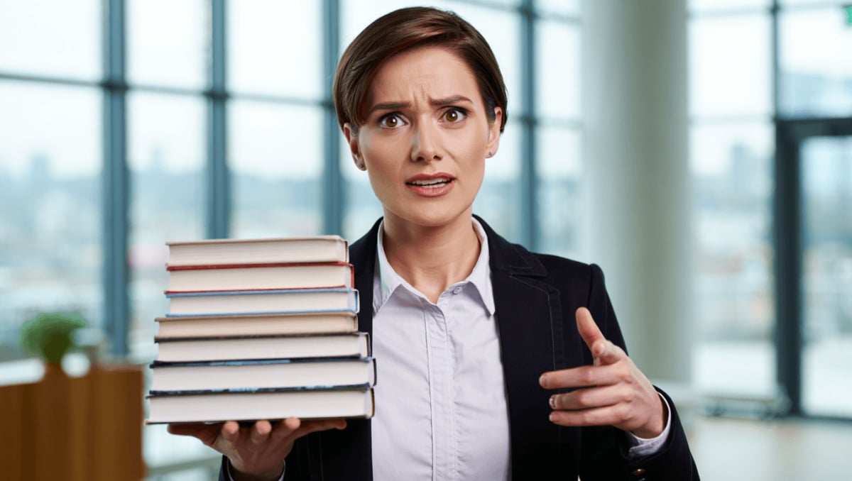 These 10 Books Would Make Absolutely Addictive Vertical Dramas, And I'm Begging Someone To Adapt Them Right Now