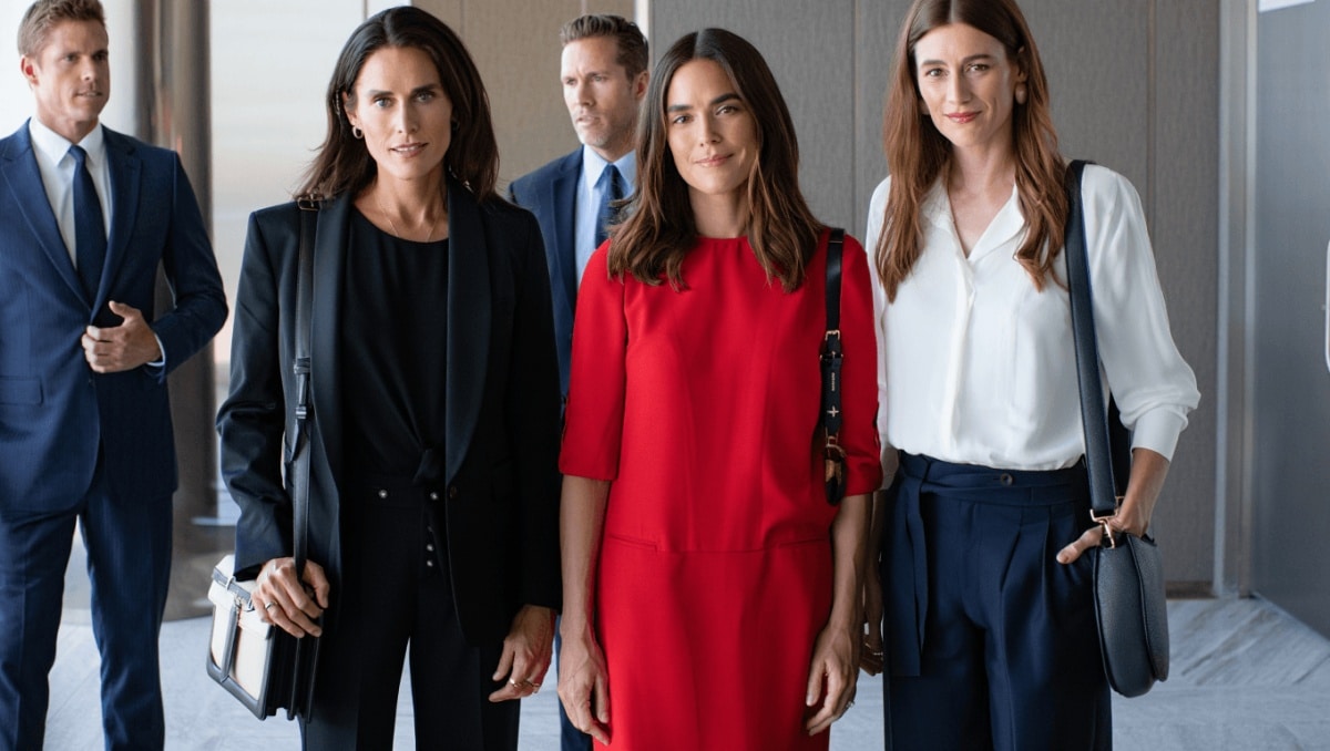 Sarah Jessica Parker, Jessica Alba and K-Pop Stars Debut in Fendi’s Baguette Campaign