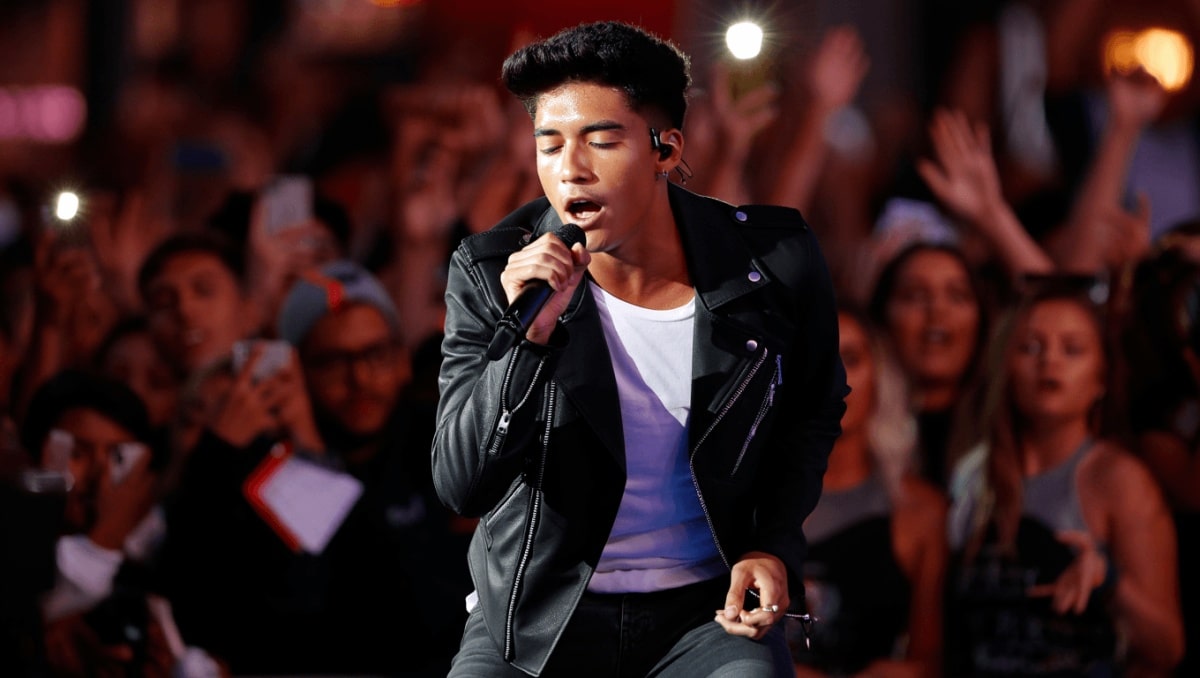 El de Las R’s Scores First Top 10 on Hot Latin Songs Chart With ‘Beretta (De Los Cerros La Escuela)’