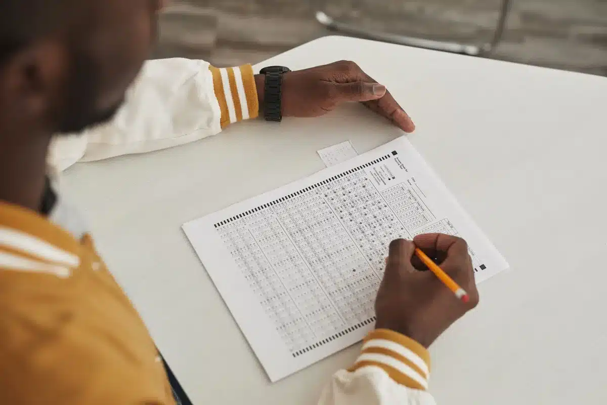 A quiz answer sheet with numbered blanks ready to be filled in